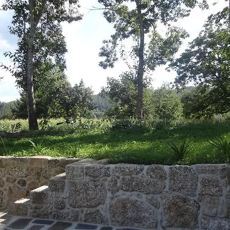 بيت ضيافة Casas Do Eido E Casa Da Viuva سيلوريكو دي باستو