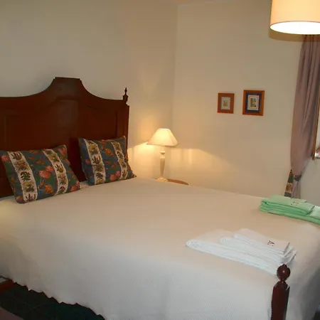 بيت ضيافة Casas Do Eido E Casa Da Viuva *