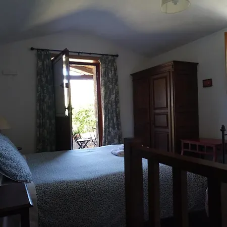 Casas Do Eido E Casa Da Viuva