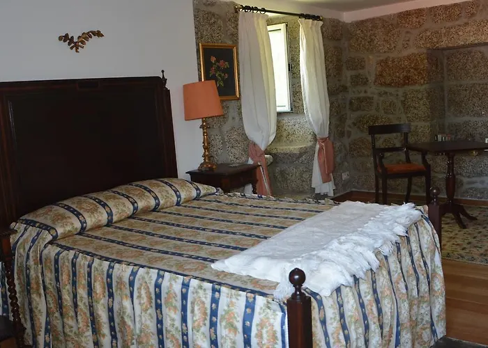 Casas Do Eido E Casa Da Viuva Gasthuis *